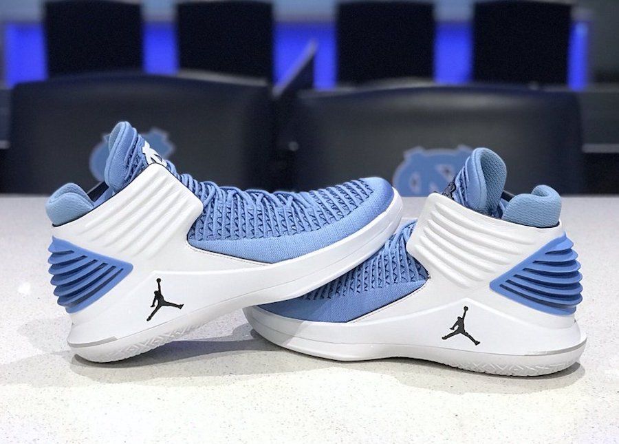 Here are the first UNC Air Jordan 32 PE 
