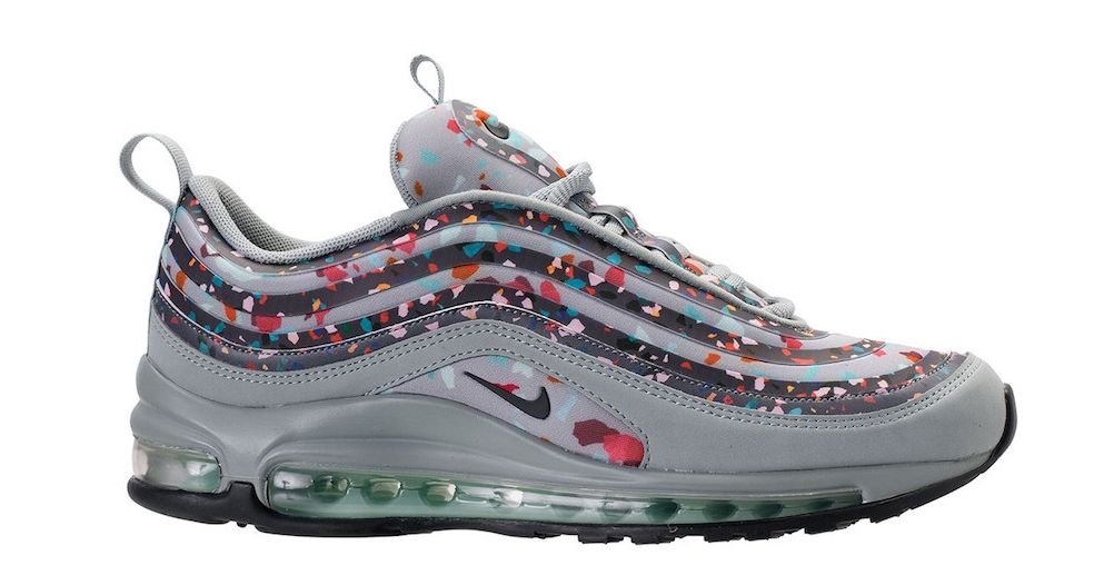 Nike are throwing Air Max drops around 