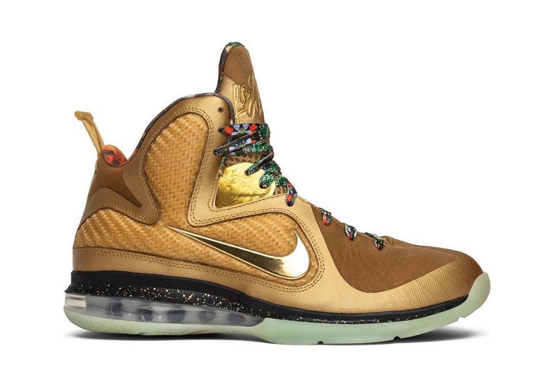 lebron 1 watch the throne