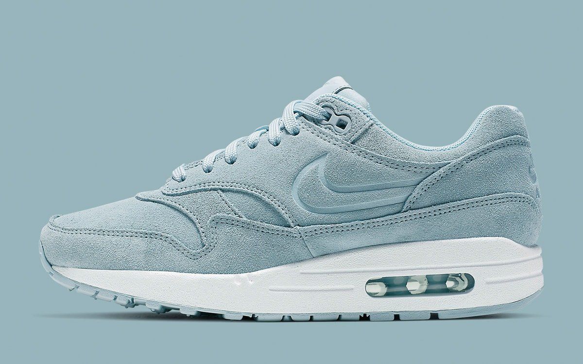 Debossed Air Max 1s to Arrive in Armory 