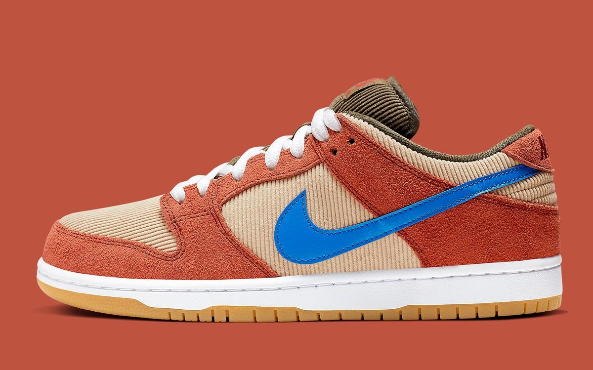 Rooster moisture Sweep The Nike SB Dunk Low Pro "Dusty Peach" is Delivered in Corduroy | HOUSE OF  HEAT