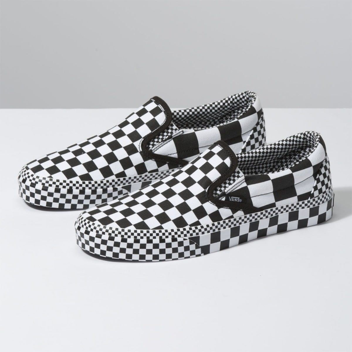 stål humane dug Available Now // "All Over Checkerboard" Arrives on Three Classic Vans  Silhouettes | HOUSE OF HEAT