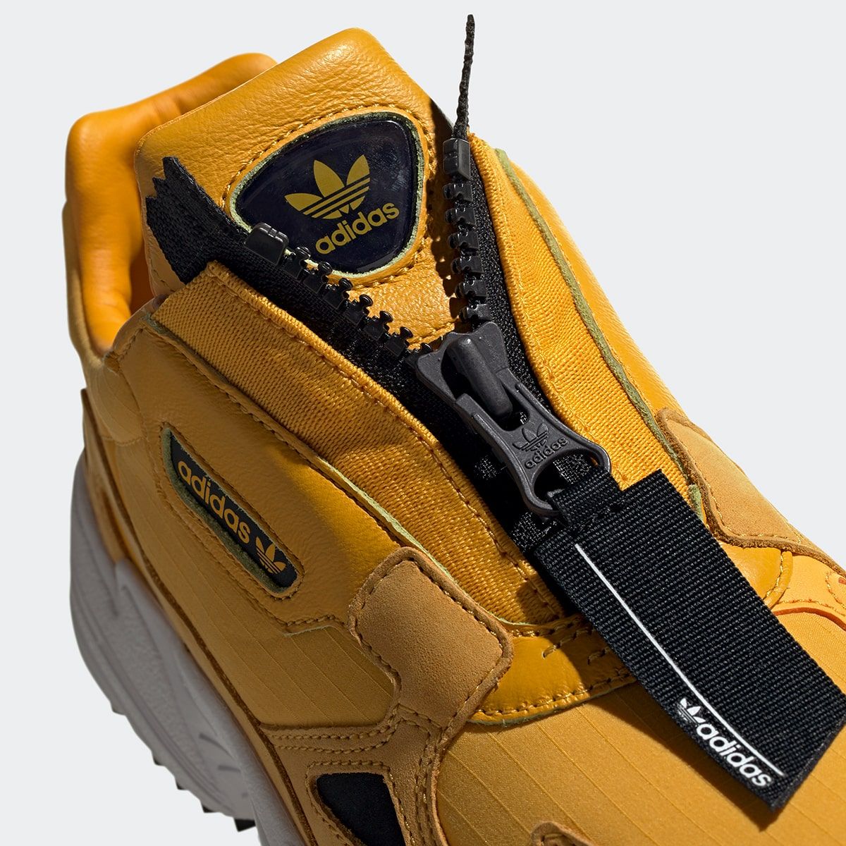 adidas falcon zip gold