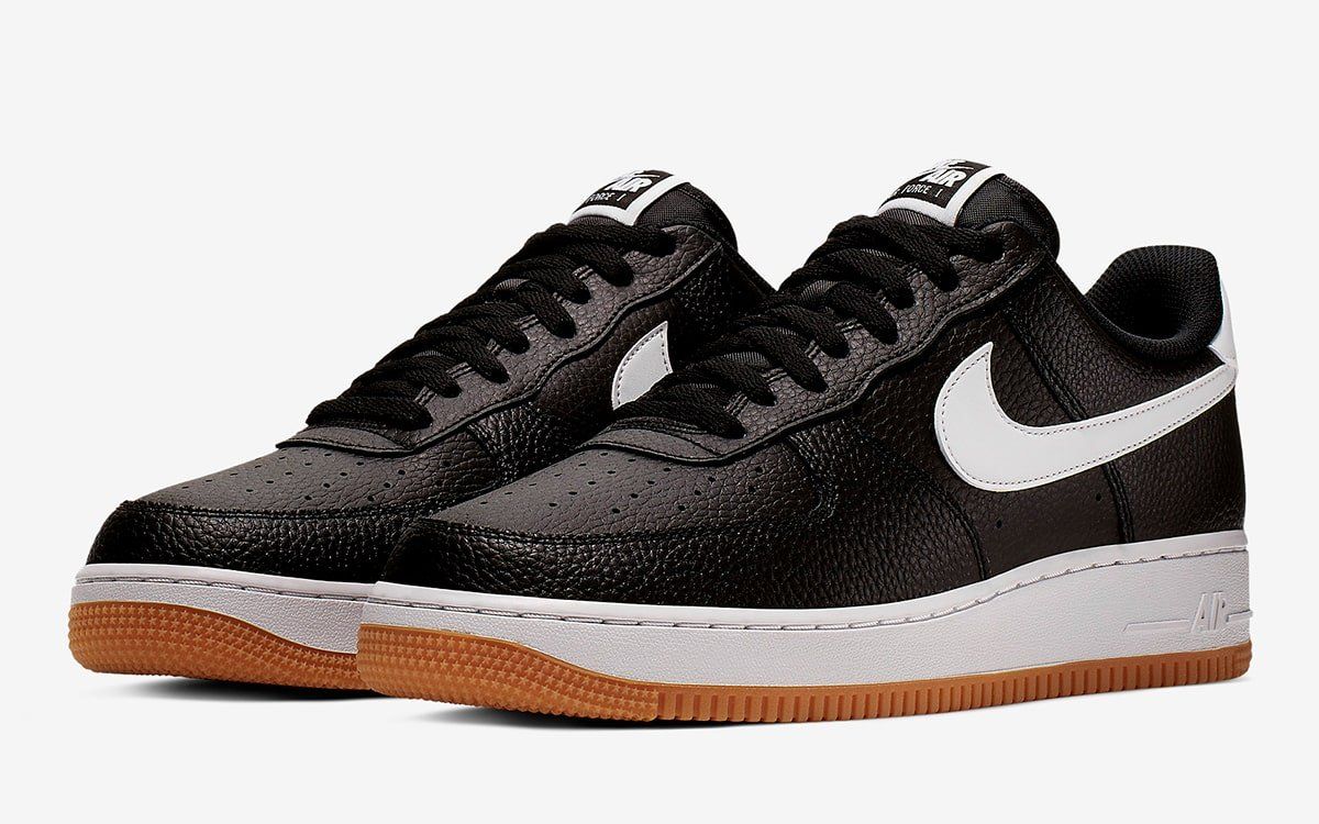white and black air force 1 gum sole