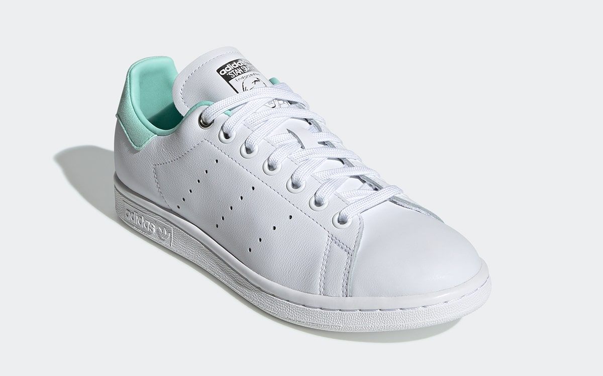 Relajante Mus Brújula The Iconic adidas Stan Smith Surfaces in Three Pastel Options for Spring |  HOUSE OF HEAT