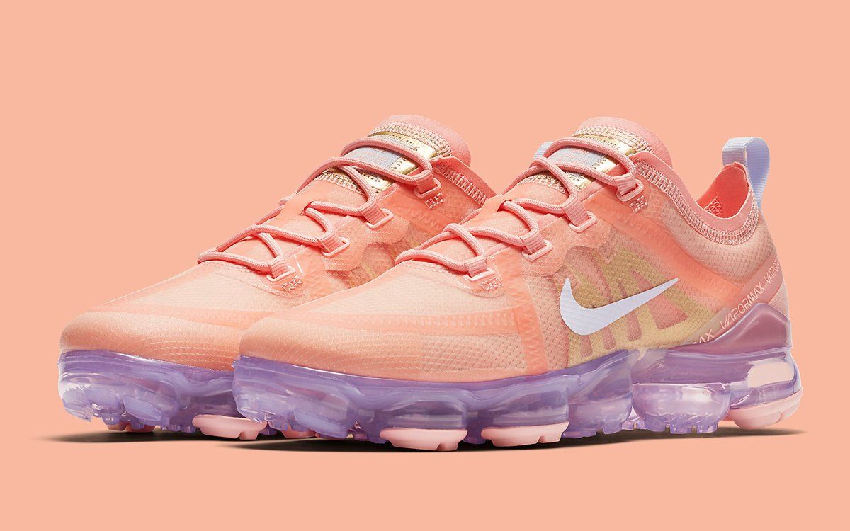 vapormax bleached coral