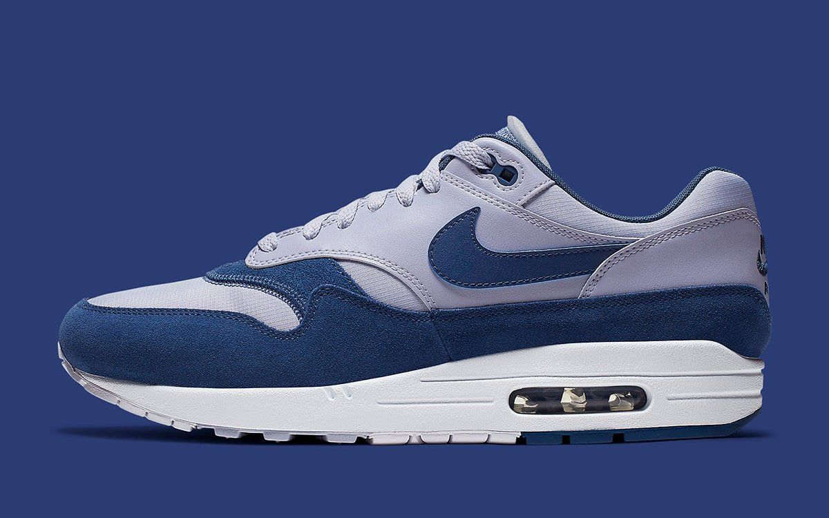 Nike Air Max 1 Goes Inside Out 