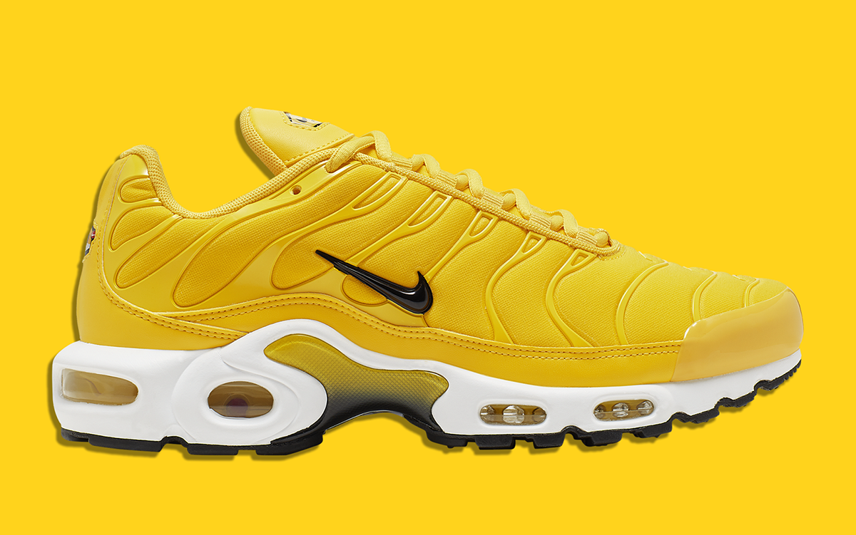 yellow and white air max