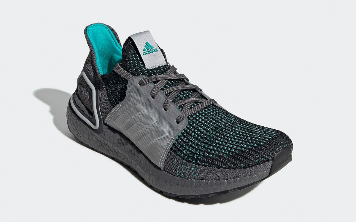 adidas Ultra BOOST '19 Takes on a Teal 