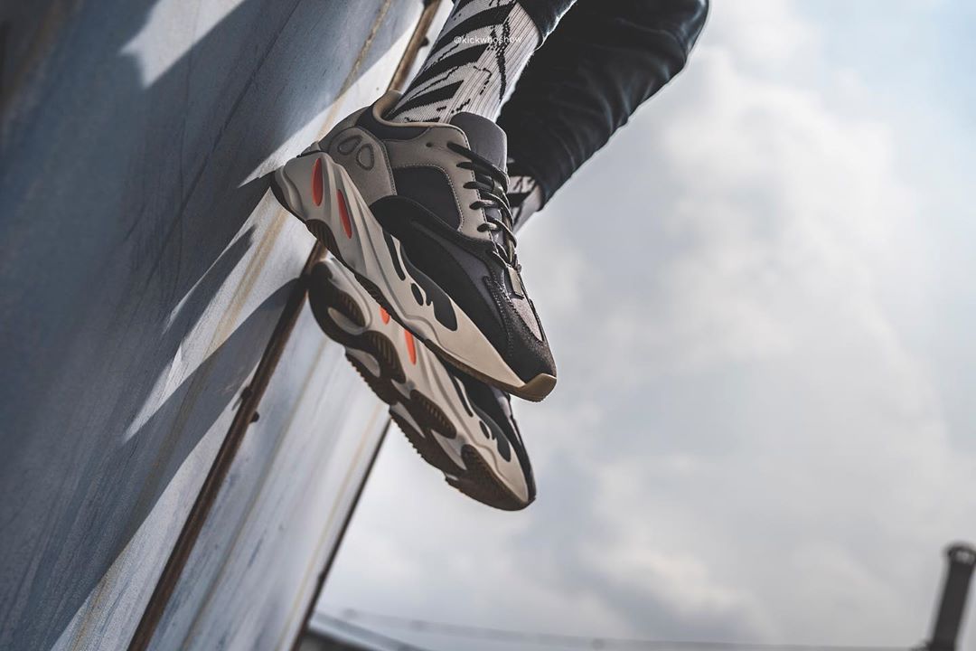 yeezy 700 magnet release time