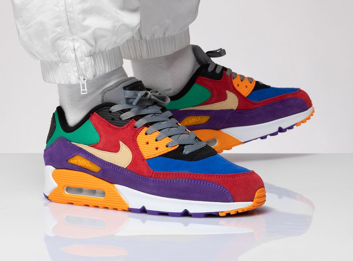 Another Nike Air Max 90 \