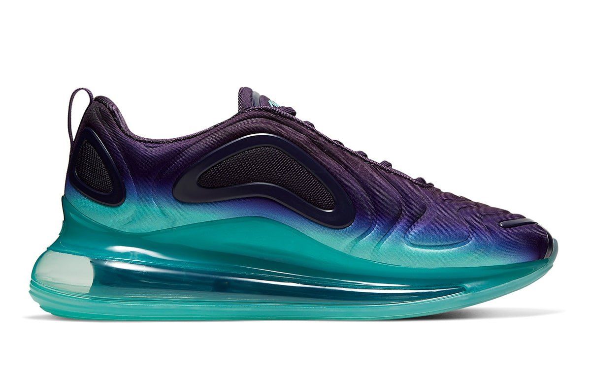 Available Now // Nike Air Max 720 \