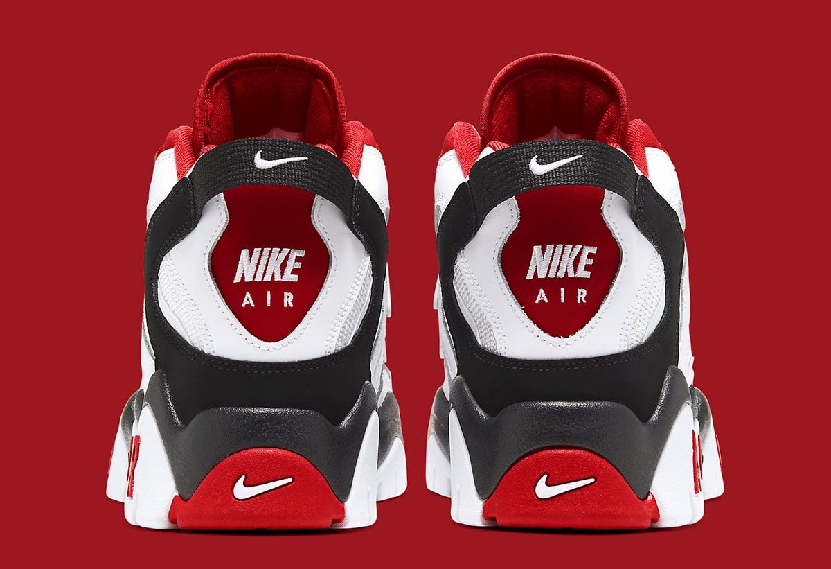 og nike air barrage mid red and white