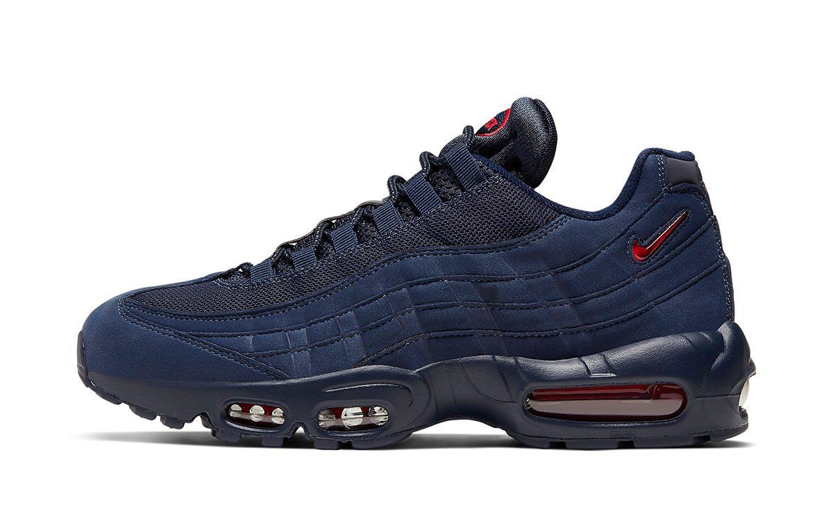 The Nike Air Max 95 Looks Nice in Navy 