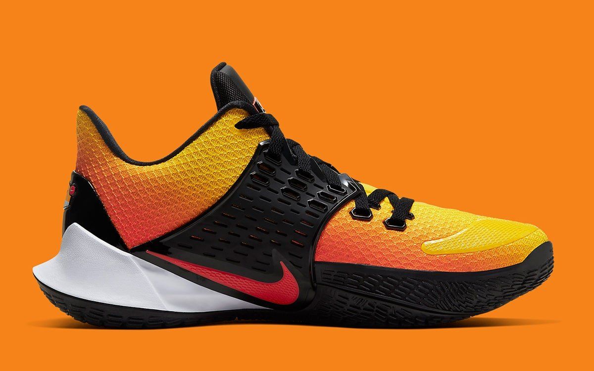 Buy > kyrie sunset low 2 > in stock