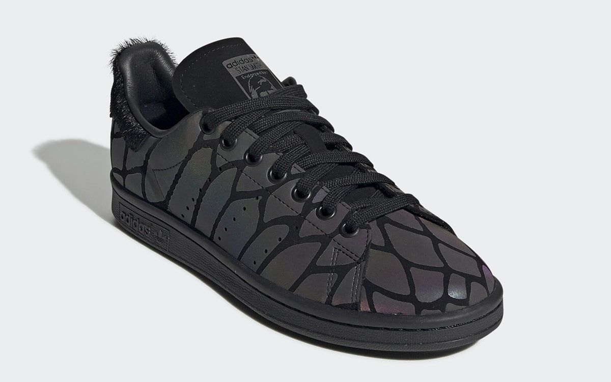 The adidas Stan Smith Revives Scaly 