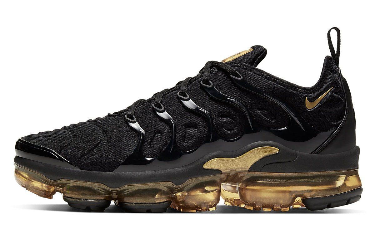 Available Now // Nike Air VaporMax Plus in Black and Metallic Gold ...