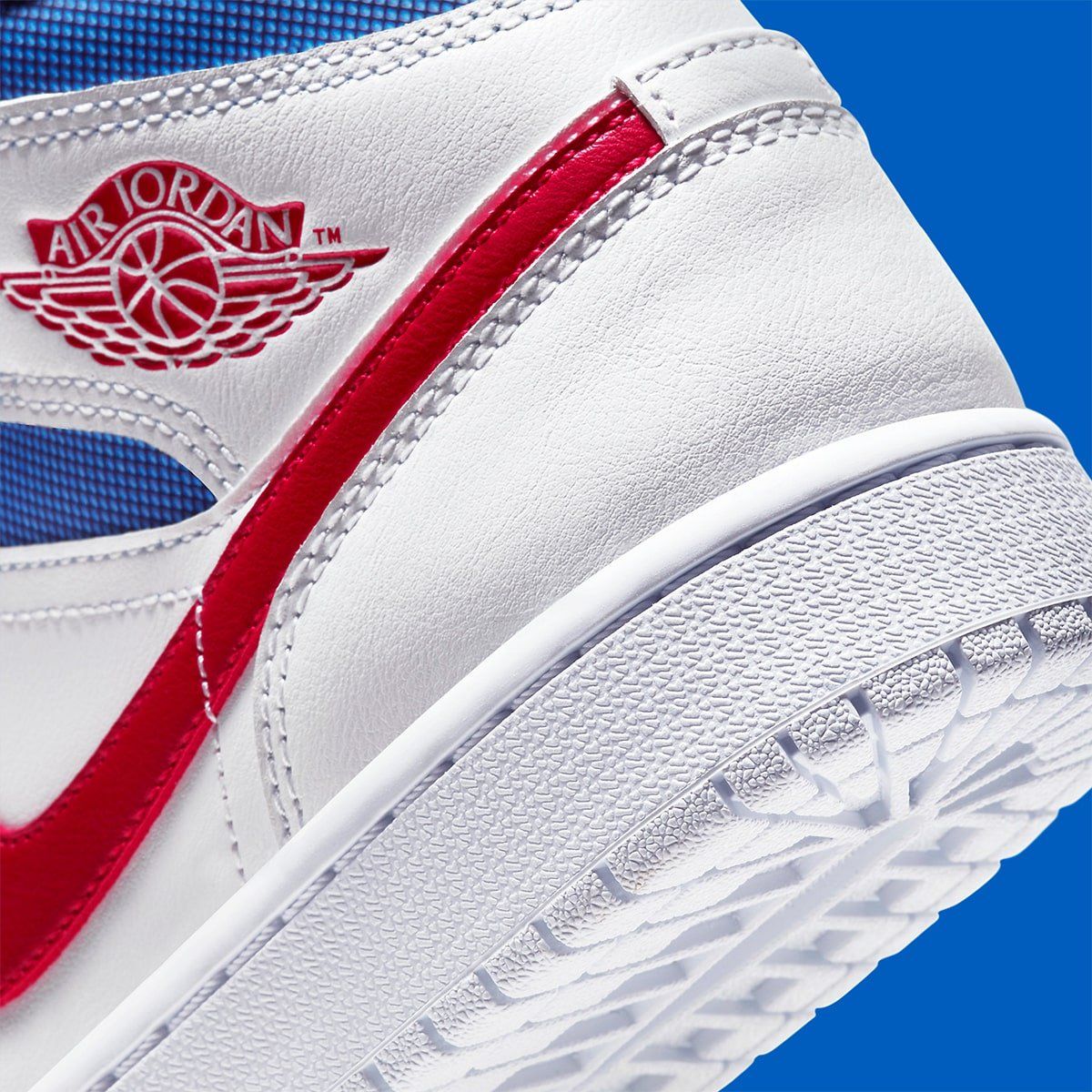 The Air Jordan 1 Mid Gets a Little Patriotic | HOUSE OF HEAT