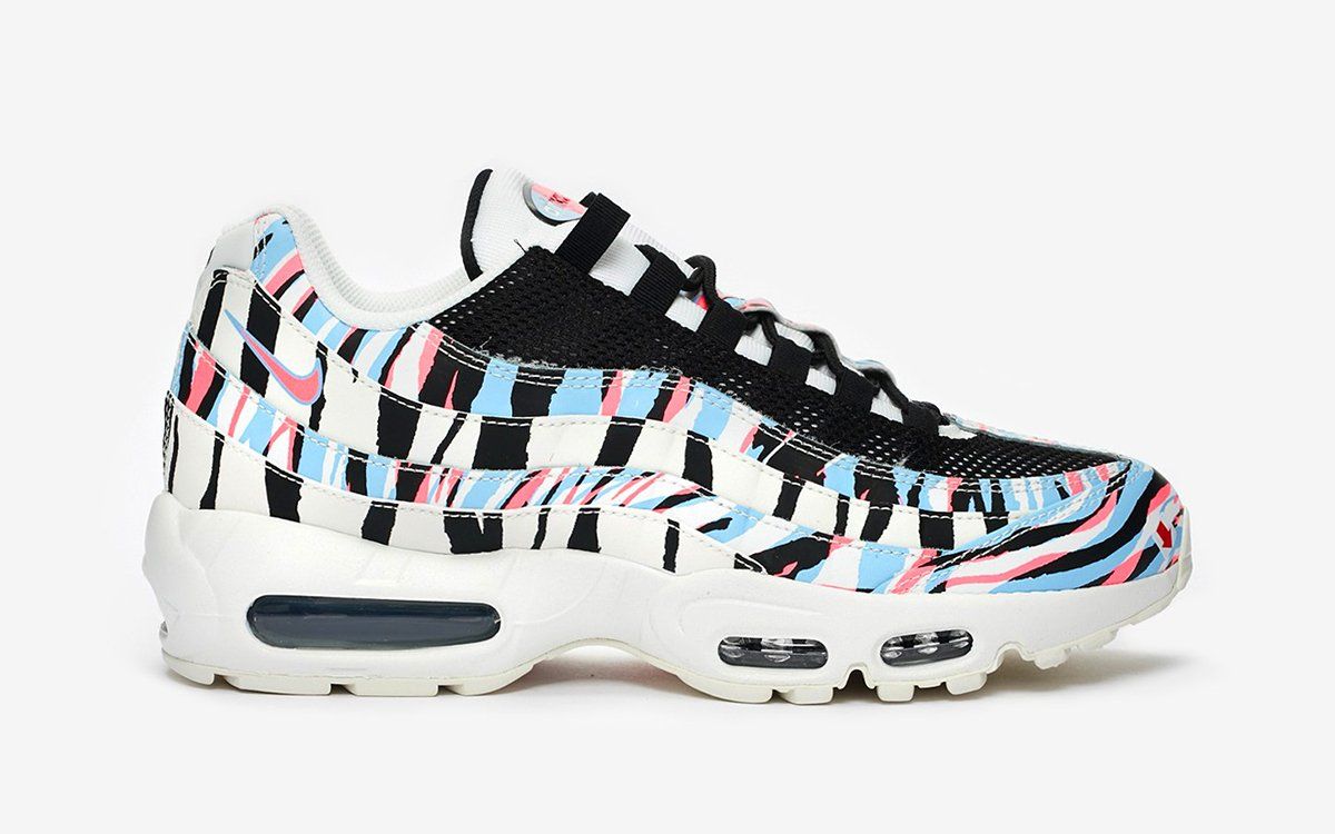white pink and blue air max 95