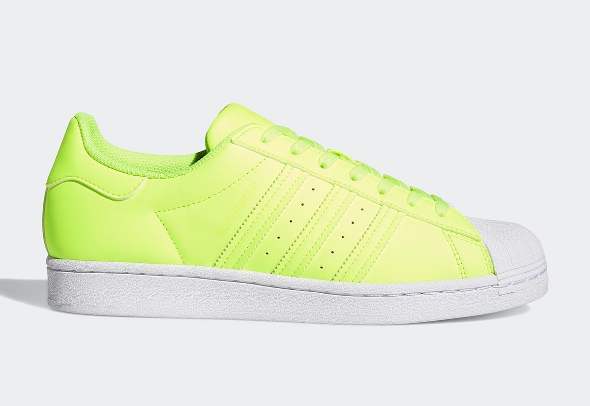 adidas superstar color yellow