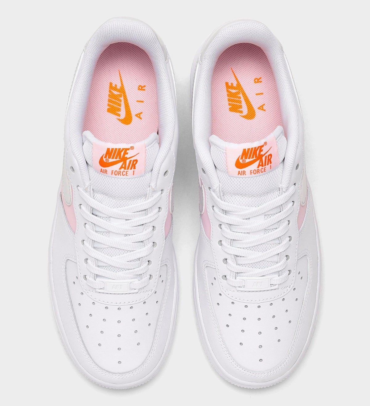 Available Now // Nike Air Force 1 Low SE WMNS 