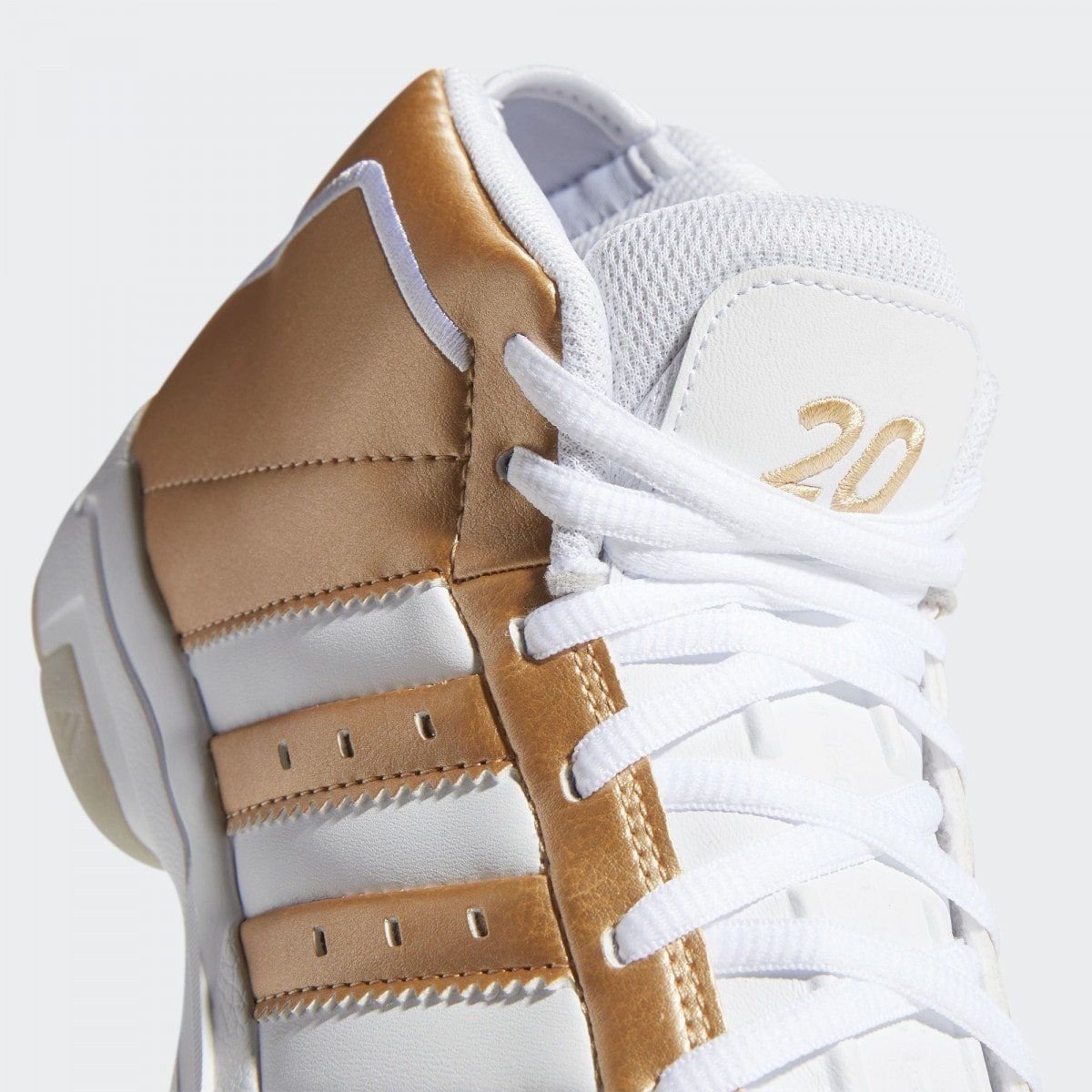 adidas pro model gold toe