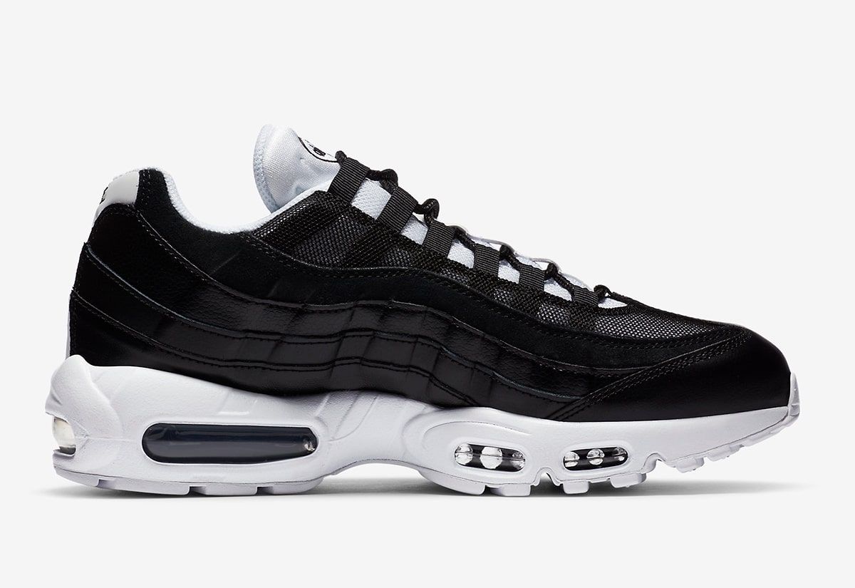 two piece max 95 black and white pack