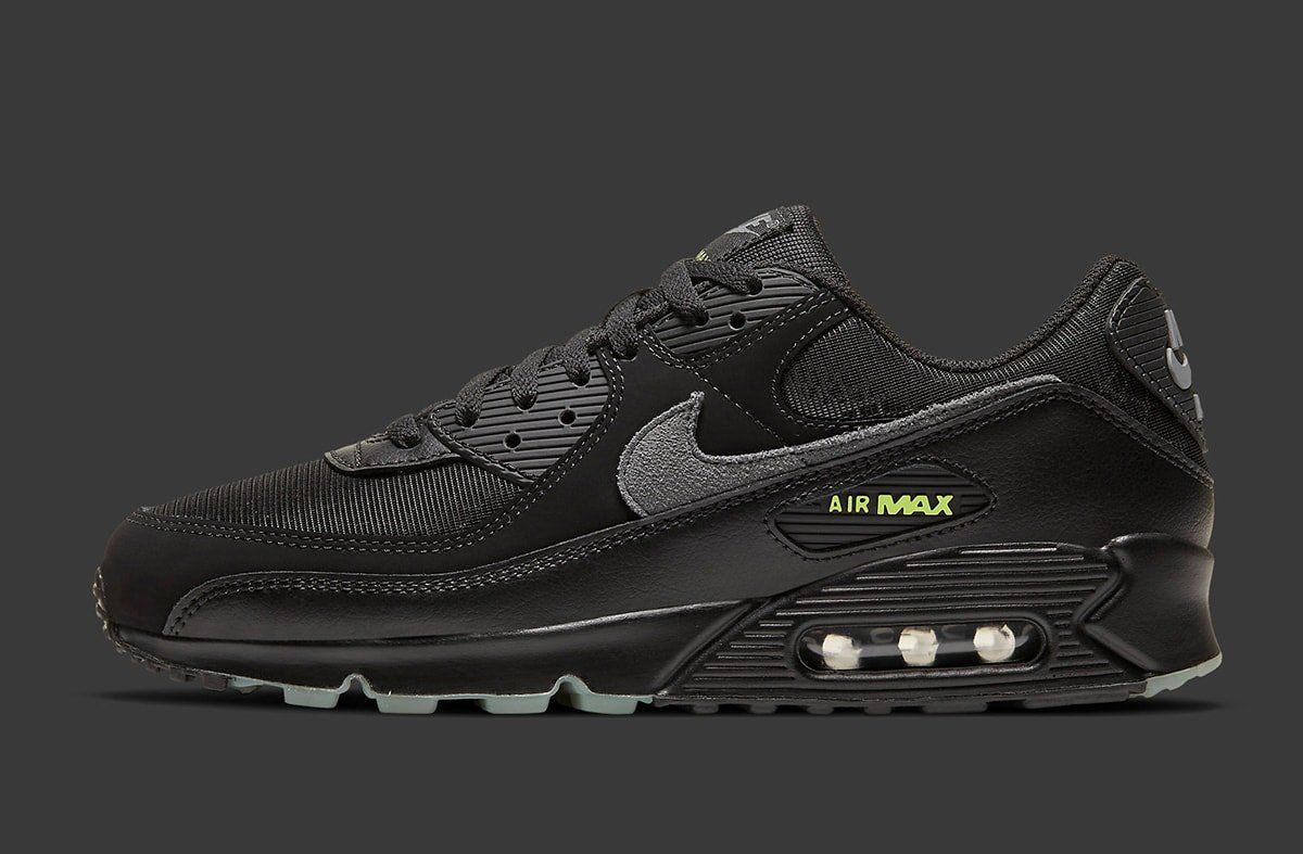 Nike Air Max 90 “Spider Web” Releases on Halloween - HOUSE OF HEAT |  Sneaker News, Release Dates and Features