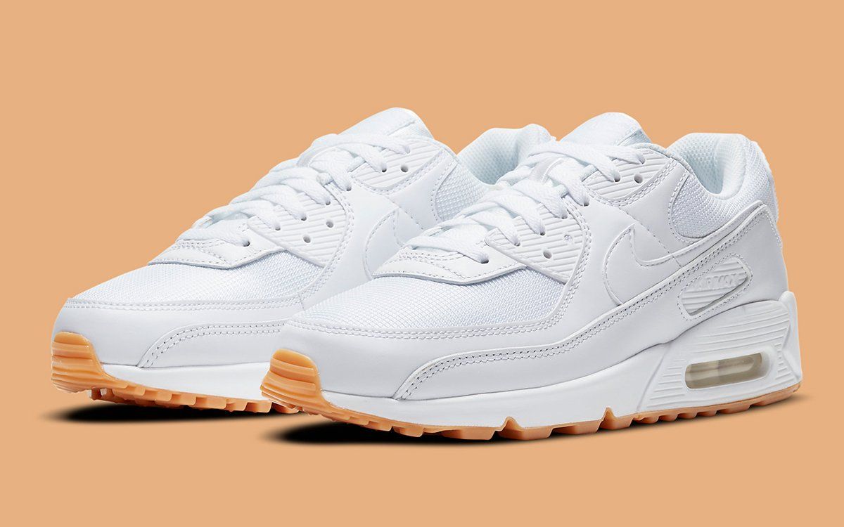 Available Now // Nike Air Max 90 "White Gum" HOUSE OF HEAT