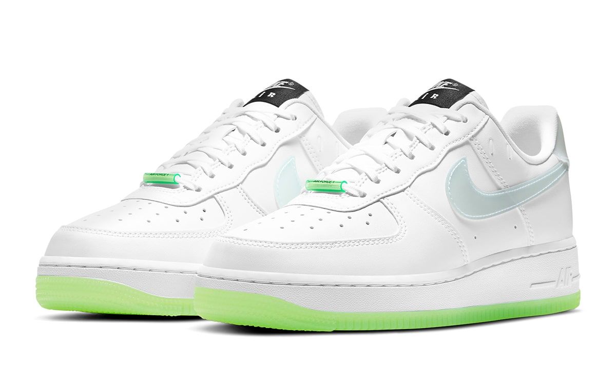 Available Now // Glow-in-the-Dark Air Force 1 