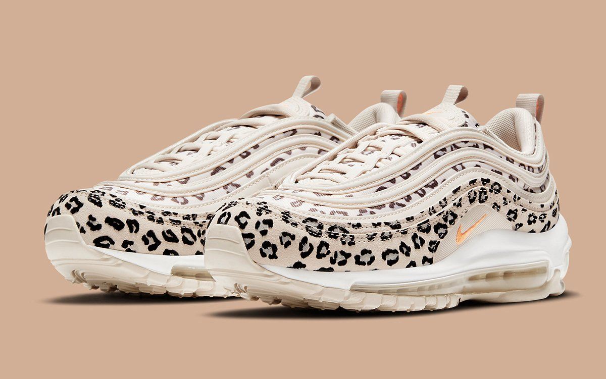 Available Now // Nike Air Max 97  حقنه الشرجيه