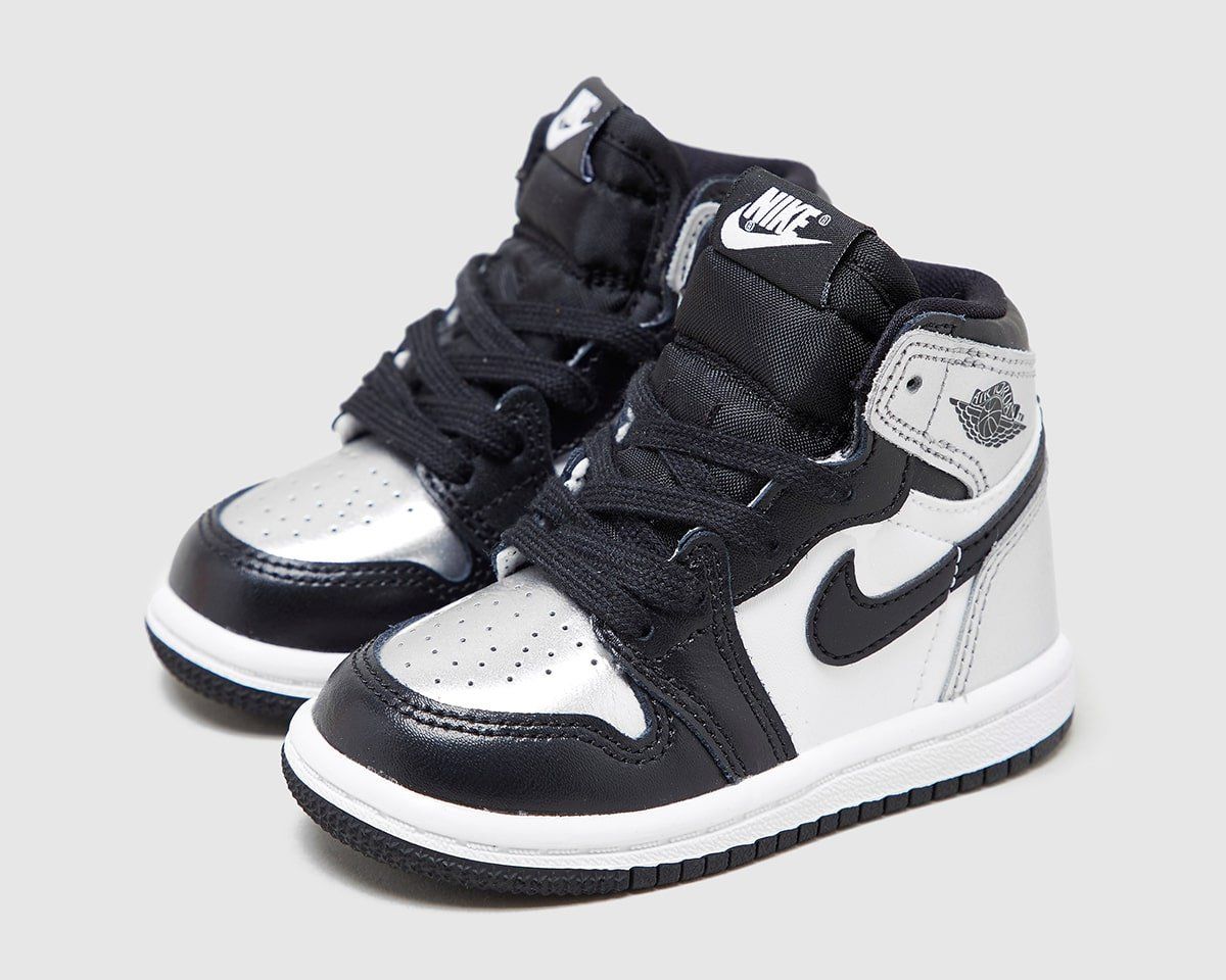 sympatisk Touhou sympati Where to Buy the Air Jordan 1 High "Silver Toe" | HOUSE OF HEAT