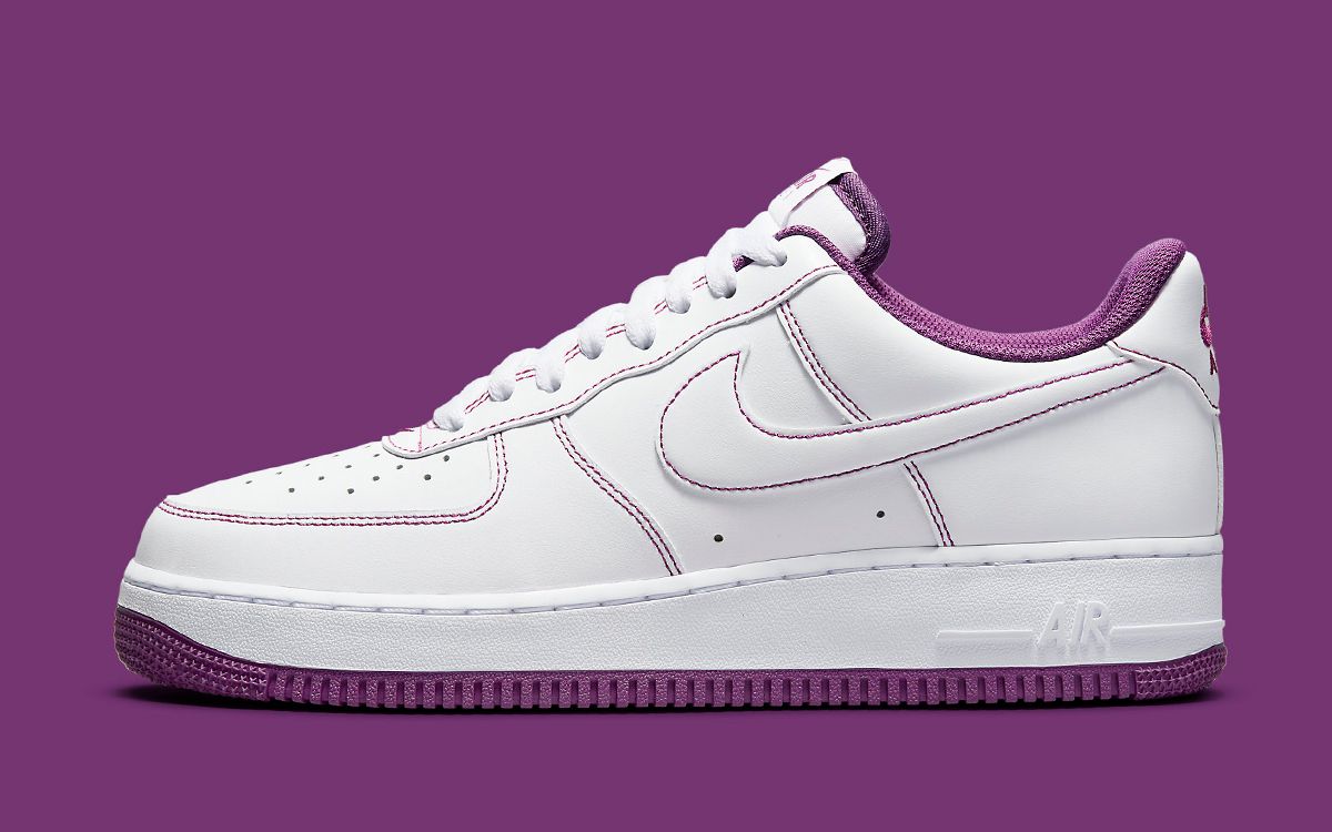 white and purple af1