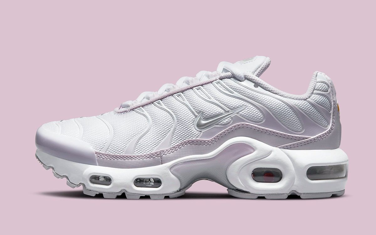 air max plus dusty pink