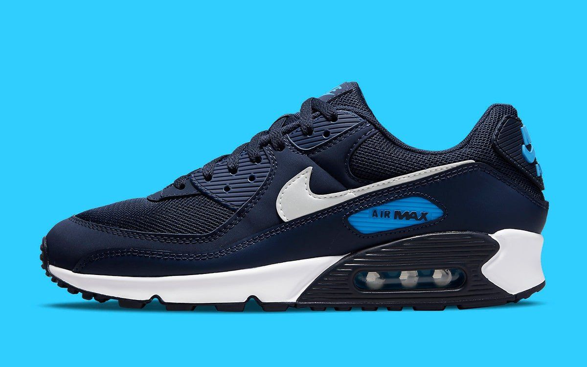 Nike Give This Navy Air Max 90 a Tar Heels Twist | HOUSE OF HEAT