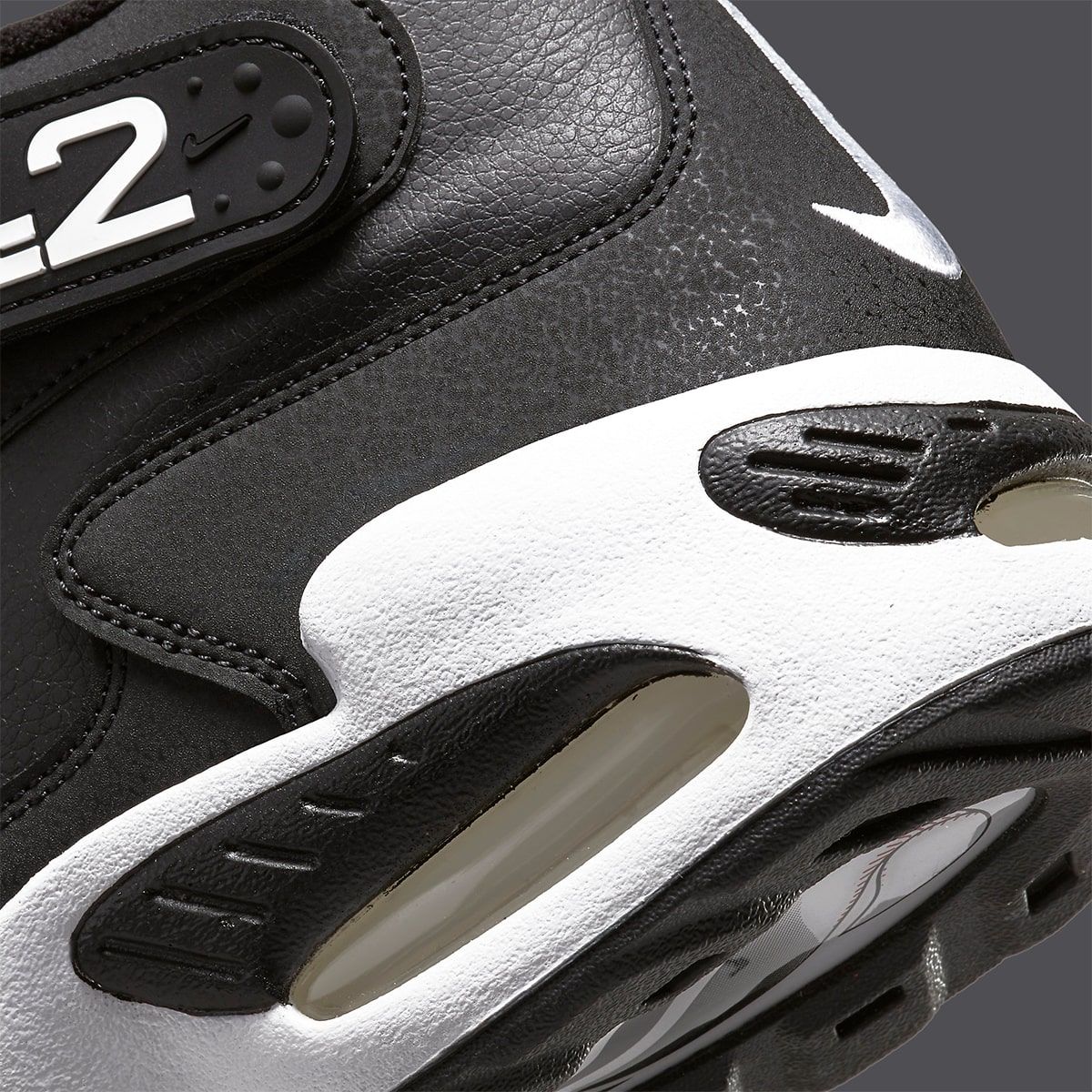 Nike Air Griffey Max 1 “Jackie Robinson” Arrives April 24th | HOUSE OF HEAT