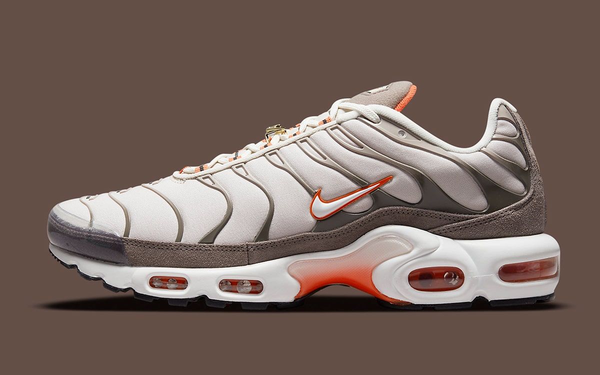 developing Traveler remark Another Air Max Plus "First Use" Appears in Earthy Brown and Orange | HOUSE  OF HEAT