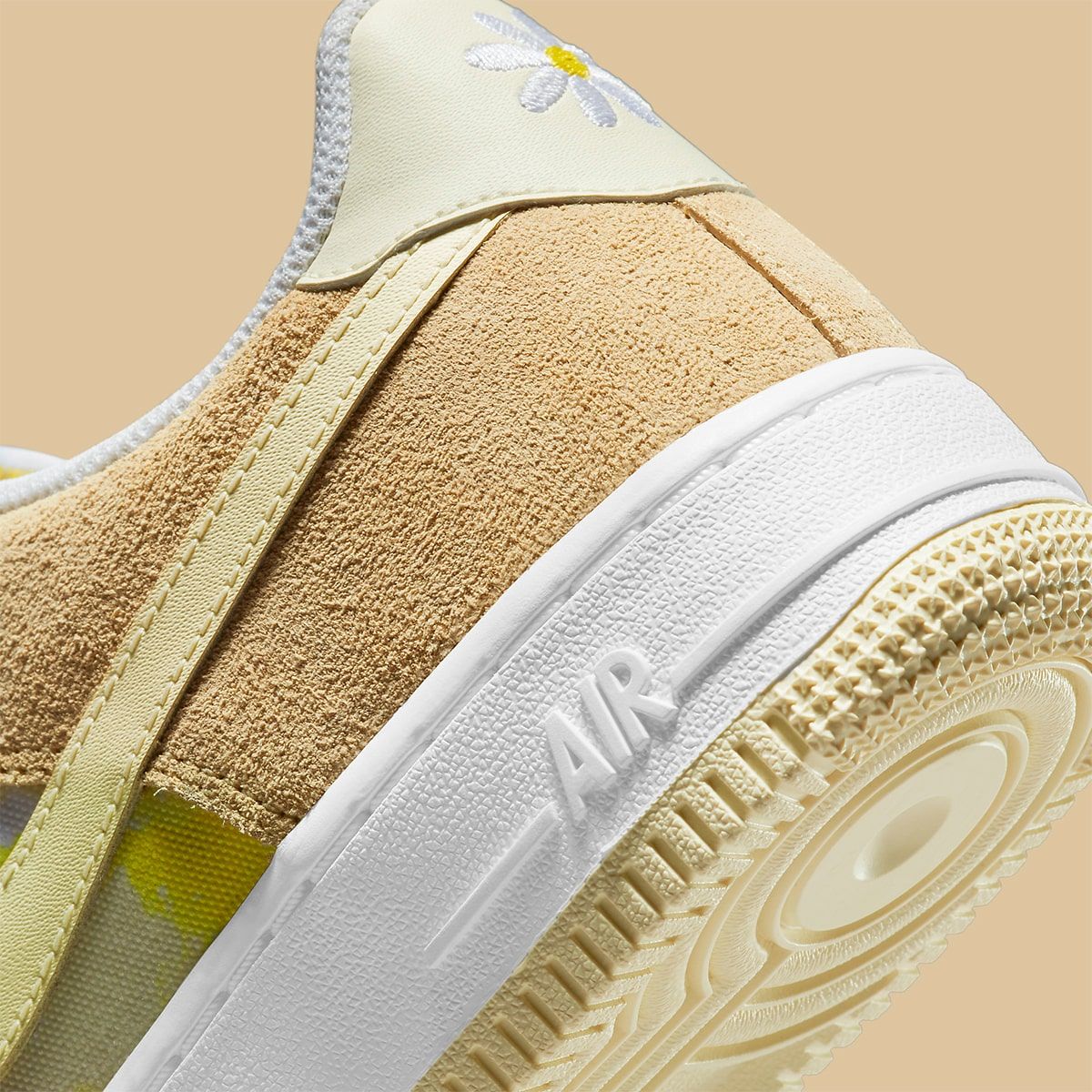New Kids Air Force 1 is Perfect for Summer-to-Fall Transition | HOUSE ...