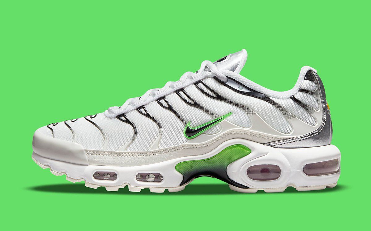 air max plus white and silver