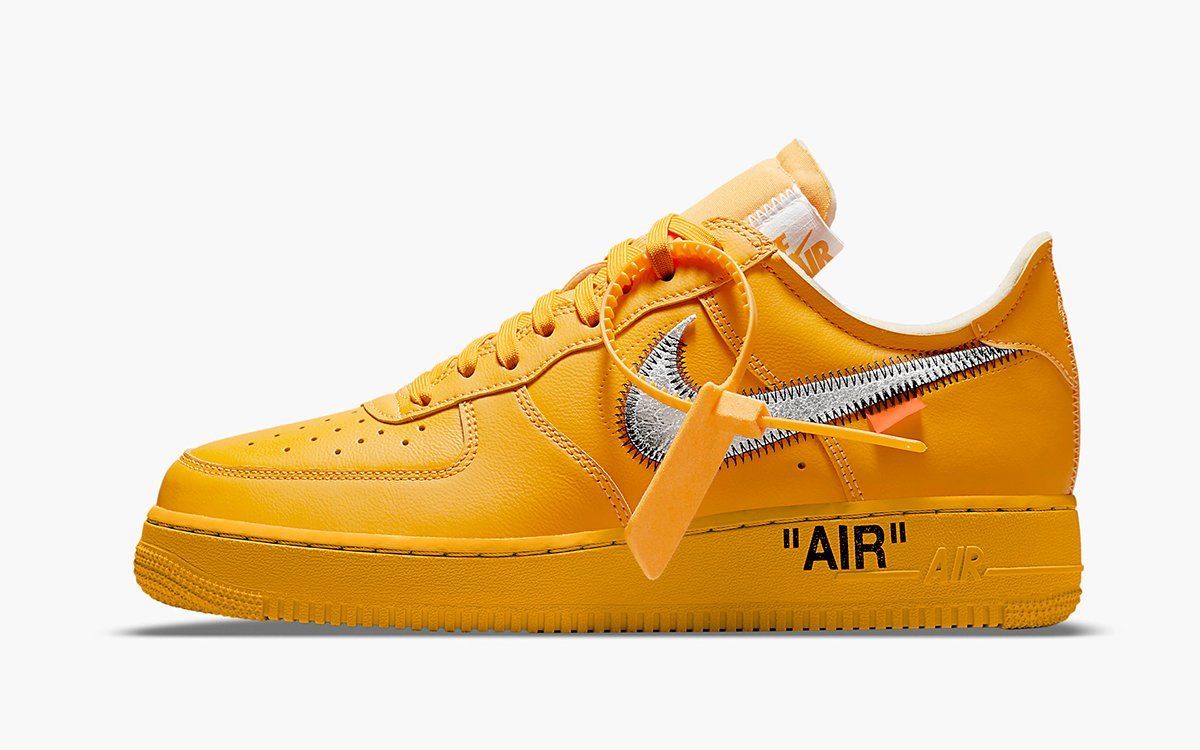 OFF-WHITE x Nike Air Force 1  دفايات ديكور