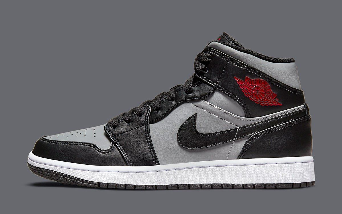 This Air Jordan 1 Mid Heads Back to '85 for Inspiration | HOUSE OF 
