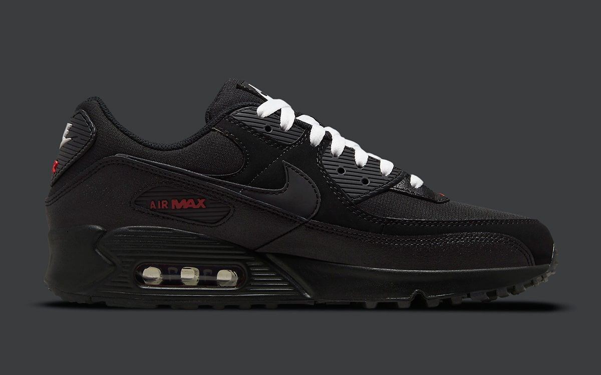 Available Now // Winterized Air Max 90 in Black | HOUSE OF HEAT