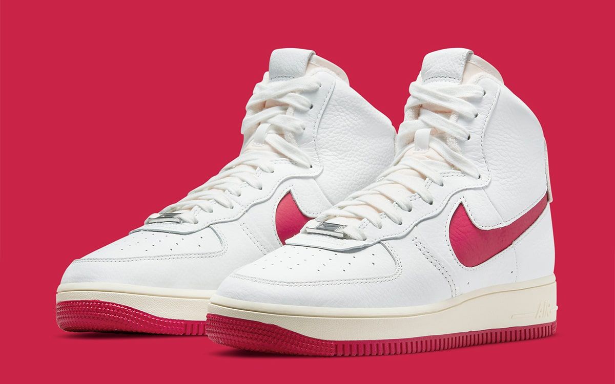 Nike Air Force 1 High Strapless (Sculpt) Honors the OG '82 Release 