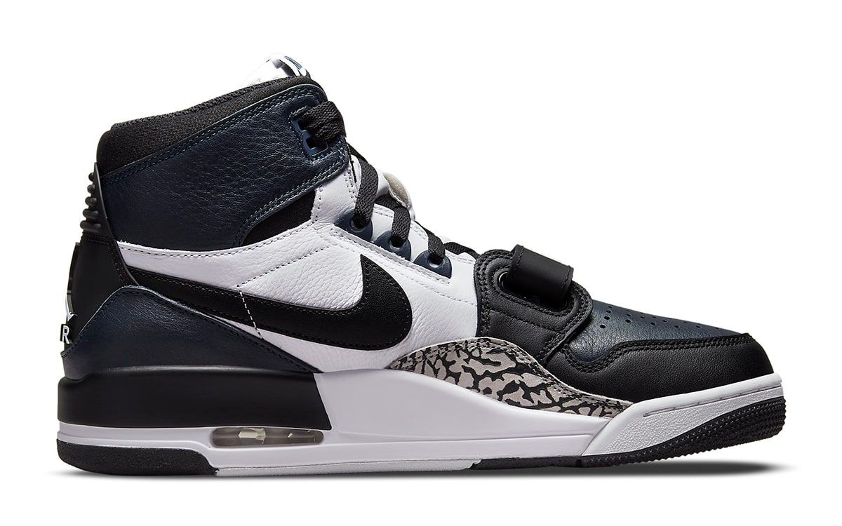The Jordan Legacy 312 Returns in Midnight Navy and Black | HOUSE 