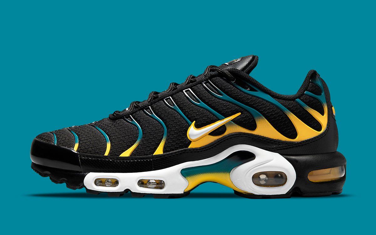 New Nike Air Max Plus Rocks Yellow and 