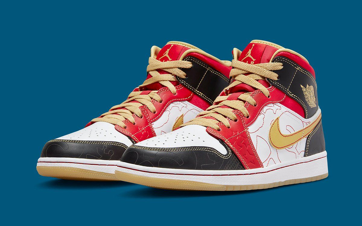 Official Images // Air Jordan 1 Mid XQ (2022) | HOUSE OF HEAT