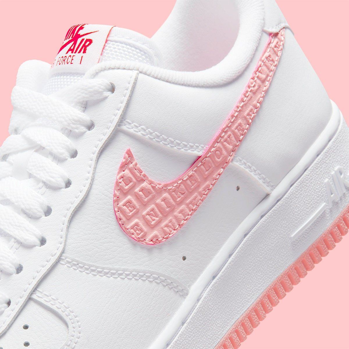 equation coach Patronize New Looks // Nike Air Force 1 "Valentine's Day" 2022 | HOUSE OF HEAT