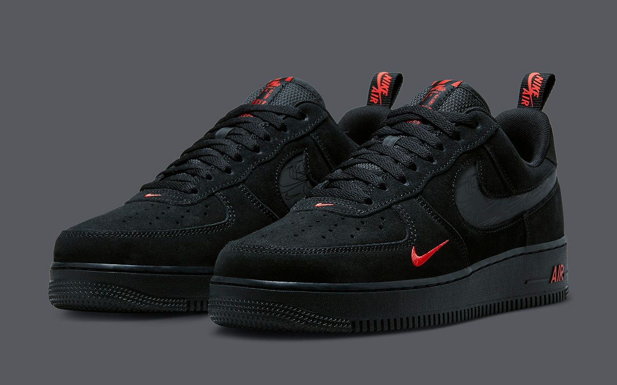 apoyo tratar con Indiferencia Nike Gets Reflective on this Black and Orange Air Force 1 Low | HOUSE OF  HEAT