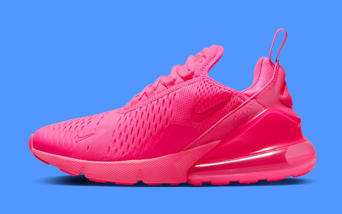 Car throw Van Available Now // Nike Air Max 270 "Triple Pink" | HOUSE OF HEAT