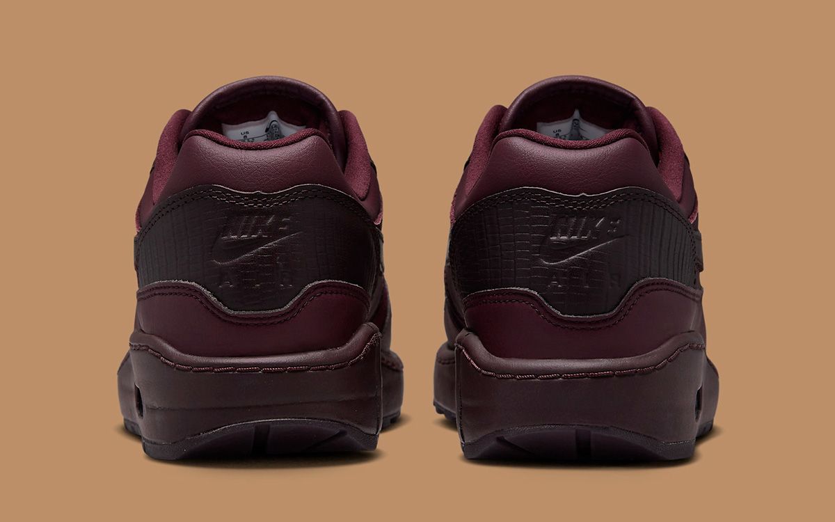 First burgundy air max Looks // Nike Air Max 1 "Burgundy Crush" | HOUSE OF HEAT